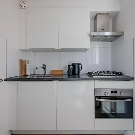 Perfect Holiday, Moment At Sea شقة