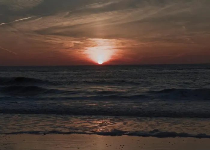 Perfect Holiday, Moment At Sea Egmond aan Zee