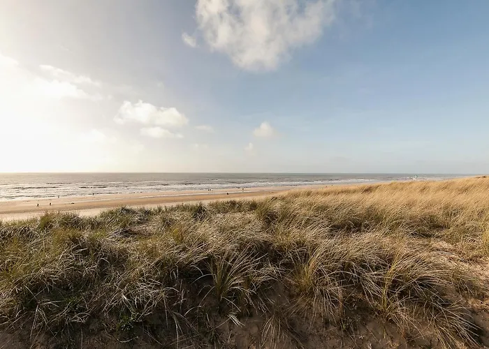 Perfect Holiday, Moment At Sea *